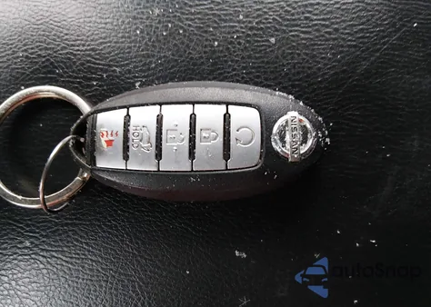 2015 Nissan Pathfinder Sl z USA, uszkodzony, nr VIN 5N1AR2MN4FC658810